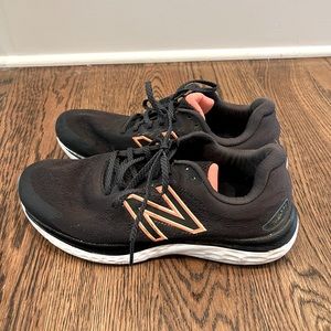 New balance 680 men’s size 8